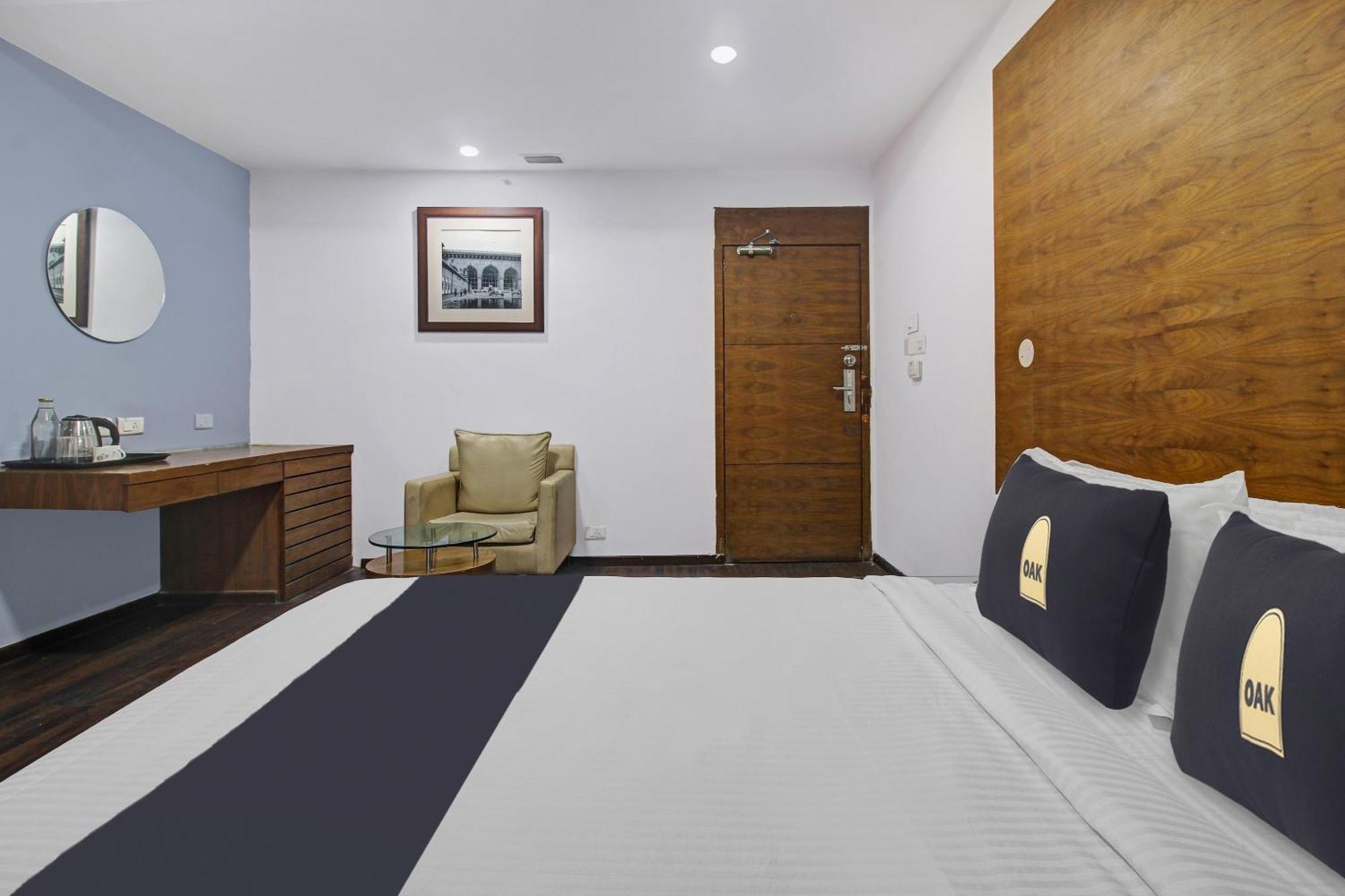 Townhouse Oak The Margi Hotel Near Yosufguda Metro Station Hyderabad Bagian luar foto