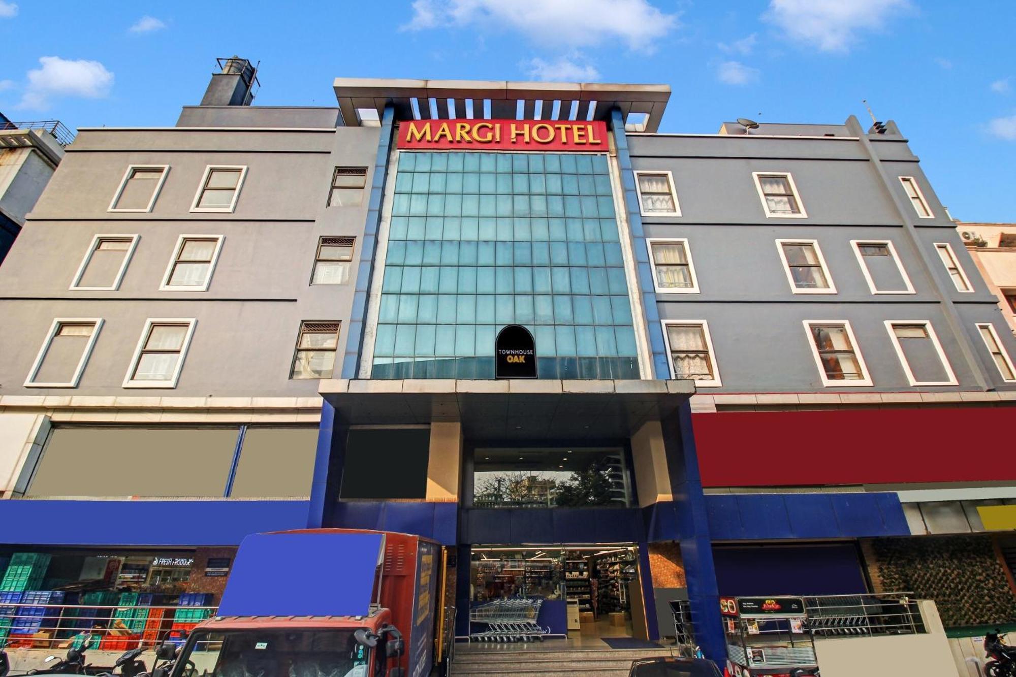 Townhouse Oak The Margi Hotel Near Yosufguda Metro Station Hyderabad Bagian luar foto