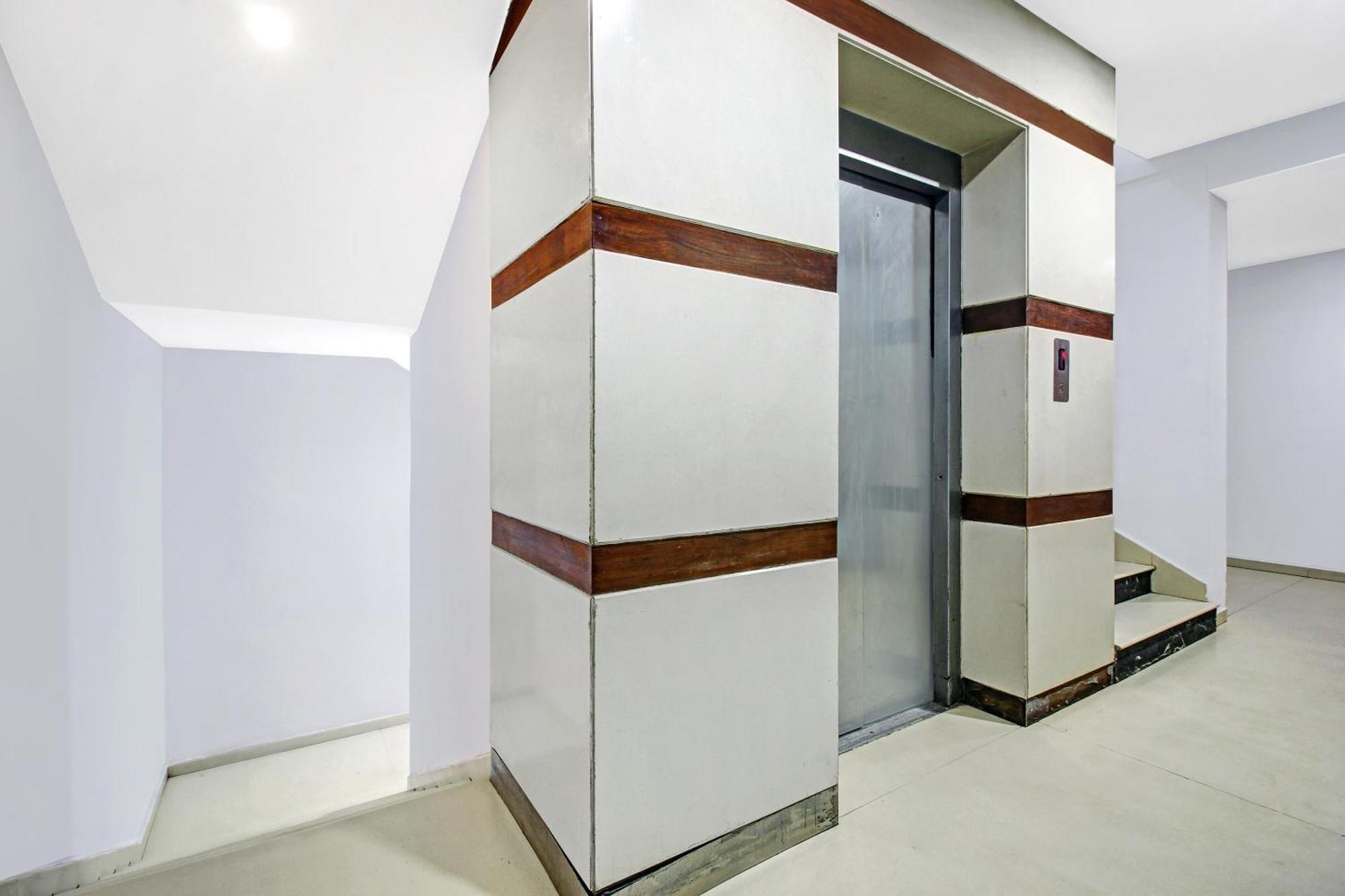 Townhouse Oak The Margi Hotel Near Yosufguda Metro Station Hyderabad Bagian luar foto