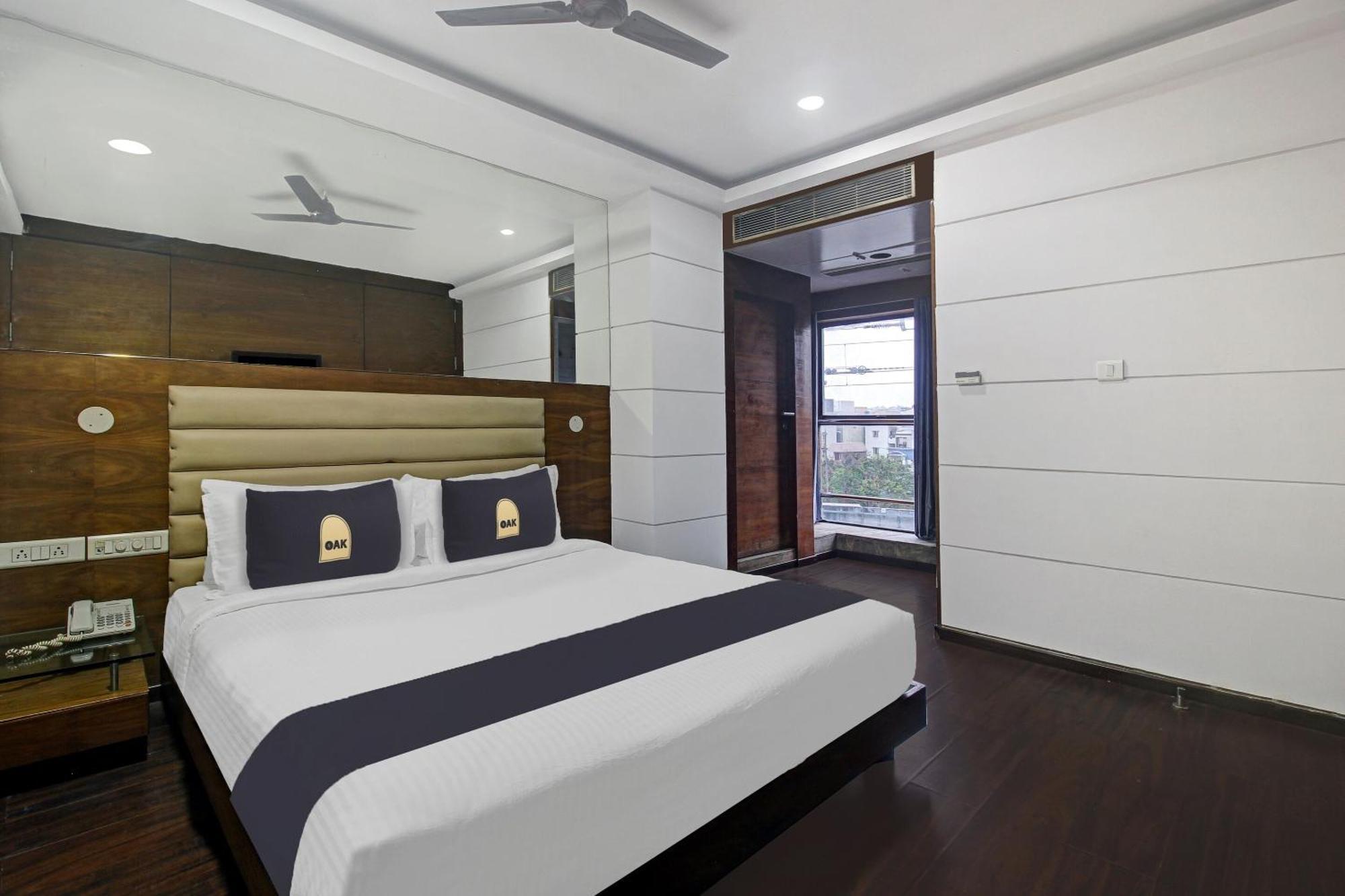 Townhouse Oak The Margi Hotel Near Yosufguda Metro Station Hyderabad Bagian luar foto